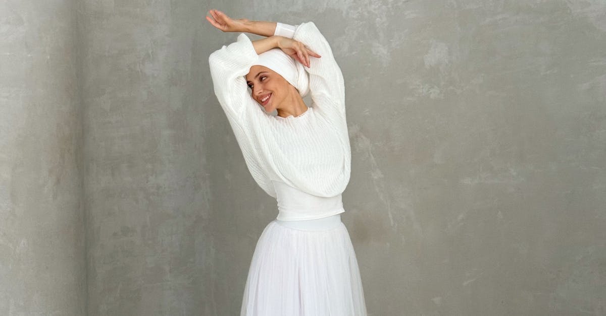 How Class Size Influences Adult Ballet Learning Experience