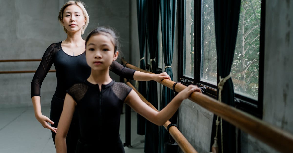 The Role of Dance History in Intermediate Adult Ballet Classes